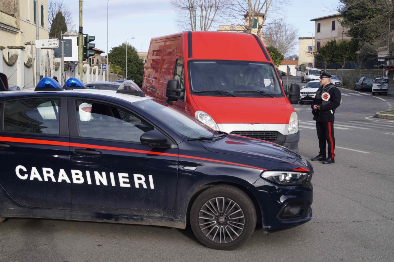 Fabrizio Corona denuncia un’aggressione sotto casa a Milano