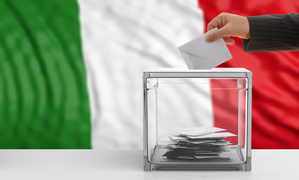 Volt annuncia la corsa alle comunali di Milano nel 2027