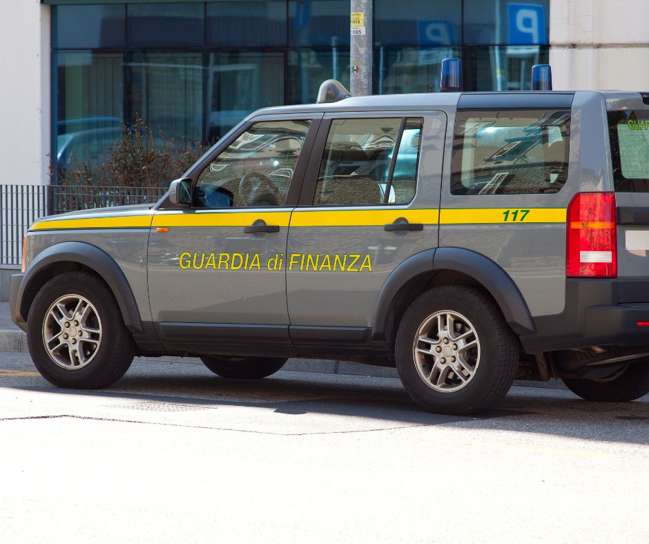 Revocata la licenza a una sala scommesse per riciclaggio