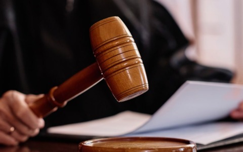 Il Tar Lombardia ripristina la licenza a sala slot nonostante le violazioni